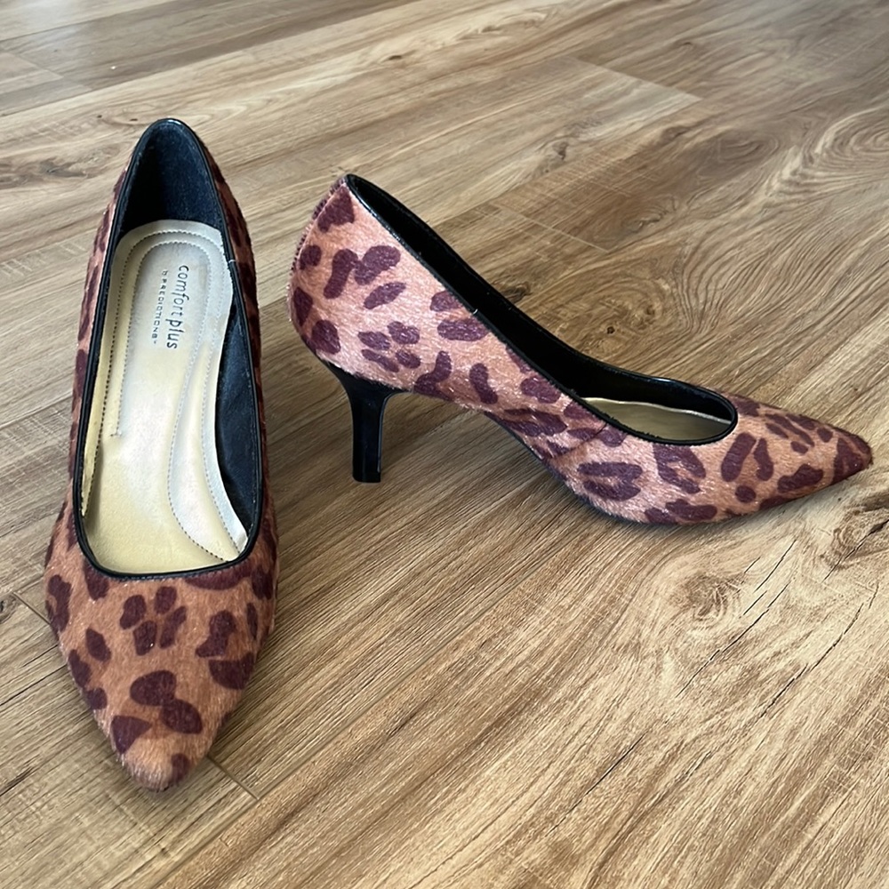 Comfort Plus Payless Women’s Leopard 3-inch Pumps, Size 9W Wide Fall Office Work